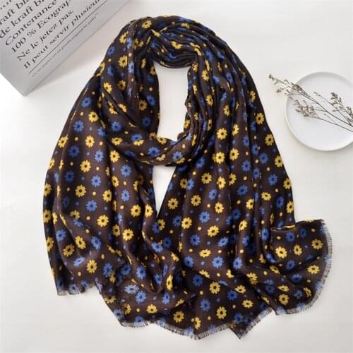 2021 Spain Fashion Khaki Polka Floral Viscose Shawl Scarf High Quality Print Wrap Pashmina Snood Bufandas Muslim Hijab 180*90cm