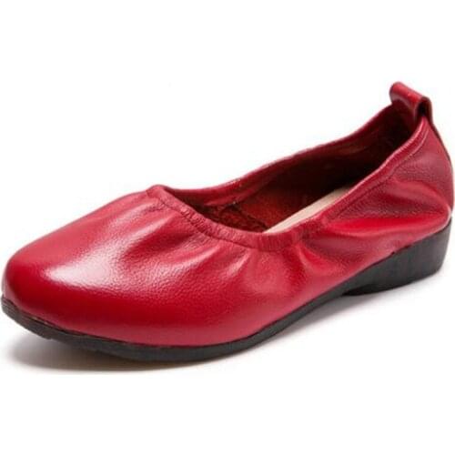 2020 New Top Soft Cowhide Fall Shoes Flat Leisure Shoes Women Genuine Leather Shoes Fashion All-match Driving Shoes Women Flats