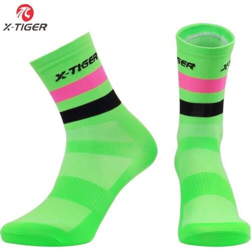 X-TIGER 4 Pairs/lot Professional Cycling Socks Road Bicycle Socks Outdoor Racing Bike Compression Sport Socks for Men Women