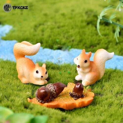 Cute Little Squirrel Nut Micro Landscape Bryophyte Flower Pot Decoration Gardening Resin Ornaments Crafts Display Home Decor