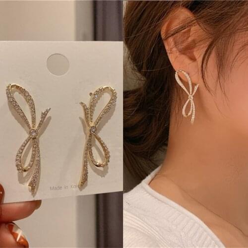 1 pc Fashion Bowknot Shaped Big Earrings For Girlfriend Sweet Gold Bow Statement Earrings Party Jewelry Accessory