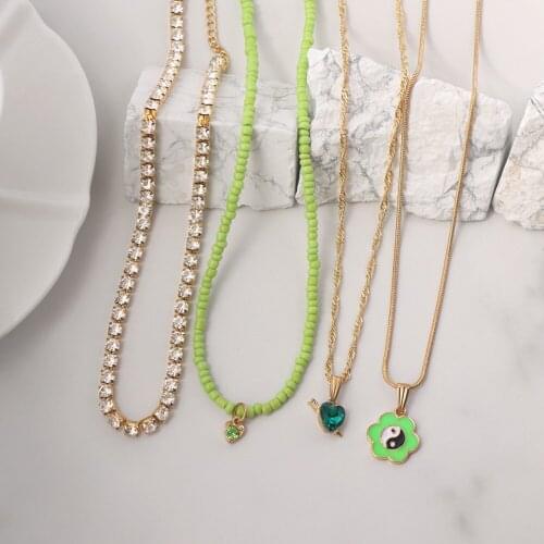 Multilayered Green Yin Yang Crystal Beaded Necklace For Women Rice Bead Flower Enamel Choker Heart Charm Necklaces Party Jewelry