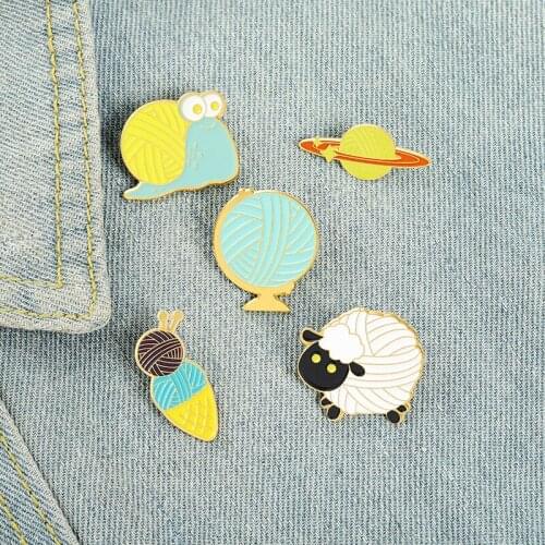 Pins Metal Cute Cartoon Snail Sheep Planet Brooch Enamel Pin Woman Cute Animal Brooches for Women Badges Backpack Badge Gifts