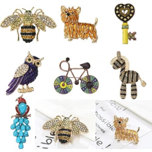 Cute Bee Lion Zebra Brooch Pins For Women Kids Fashion Crystal Rhinestone Enamel Animal Badge Men Friend Jewelry Party Gift