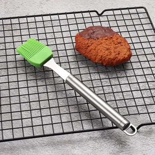 1 psc Basting Brush Heat Proof Silicone Pastry Brush Oil Brush with Metal Handle BBQ Tools Accessories