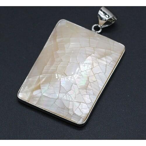 Rectangle Natural Freshwater Shell Pendant Fine Pearl Shell Pendant Charms for Making DIY Women Jewerly Necklace Gift 32x42mm