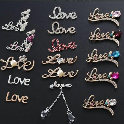 5 pcs/lot Pearl Gold Love Letter Rhinestone Buttons Flatback Embellishment for Craft DIY Wedding Shoes Decorative Button Pendant