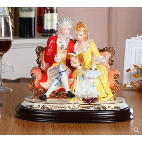 UPSCALE EUROPEAN STYLE CERAMIC CHARACTERS LUXURIOUS ROYAL HOUSEHOLD LUXURY CRAFT BOUTIQUE COUPLE DECORATION WEDDING FURNISHINGS