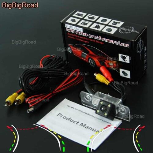 BigBigRoad Car Intelligent Dynamic Track Rear View Camera For Skoda Octavia 2008--2013 / Ford Mustang GT / CS 2005~2014
