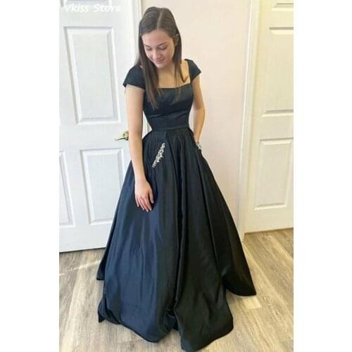 2021 New Prom Dress Black Satin Simple Floor Length Backless Lace-up Short Sleeves Pockets Evening Dress vestidos de graduación