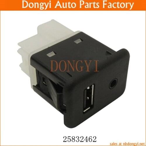 Car USB AUX Port Adapter OE No. 25832462