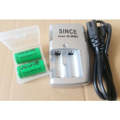 3 V CR123A Battery charger + 2 pcs. .. New 3 V 16340 battery section CR123A Battery Charger + Free Shipping