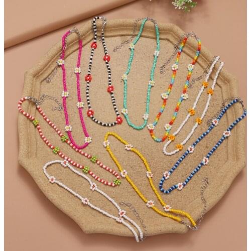 Vienkim Trendy Bead Strand Beaded Choker Necklace For Women Colorful Handmade Short Daisy Pearl Necklace Collar Jewelry 2021