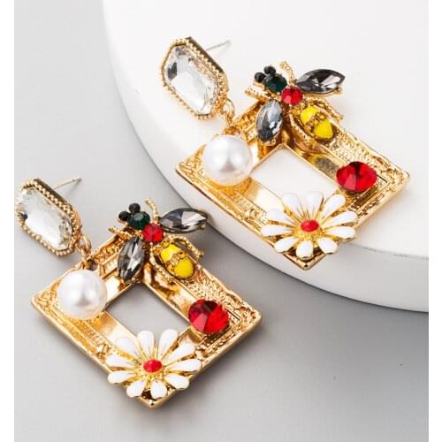 Korean luxury tasse flower bee earrings for women colorful flower earring jewelry