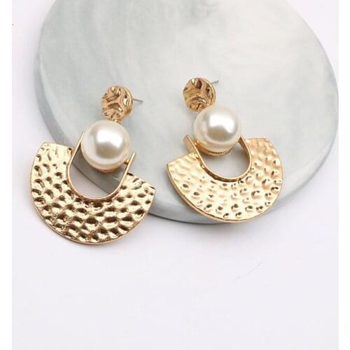 Ethnic Style Earrings 2021 Trend Personality Pearl Earrings Vintage Sector Exaggeration Atmosphere Geometry Semicircle Earrings