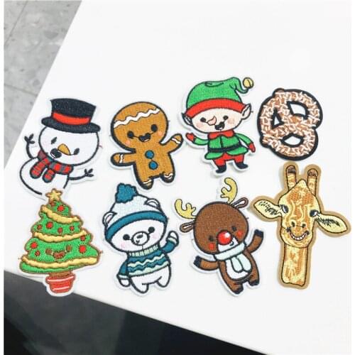 1Pcs Iron on Snowman Patches Christmas Elk Snowflake Embroidered Clothes Shoe Bag Animals Decoration Sticker Badges DIY Patch