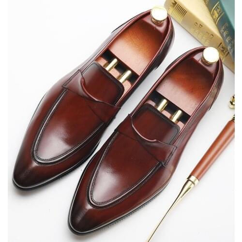 2021 Men Brand Handmade Flat Italian Shoes Fashion Mens Dress Genuine Leather Black Slip On Spring Burgundy Wedding Male Shoes