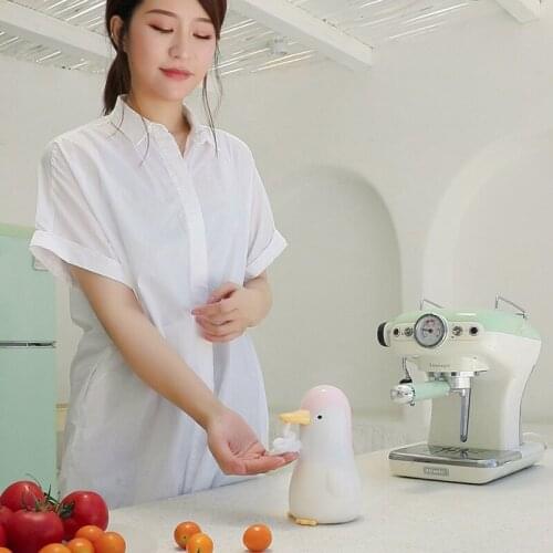 New home automatic infrared induction bubble soap dispenser, automatic induction bubble washing mobile phone