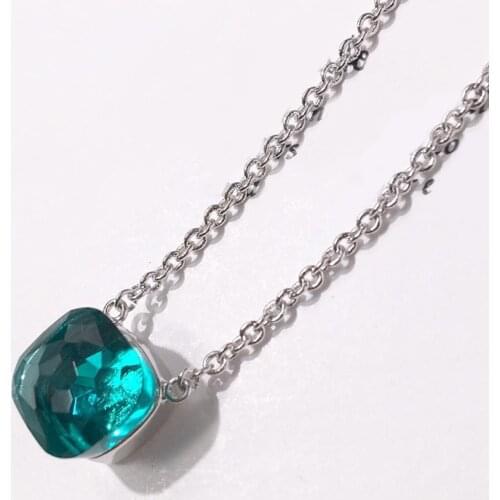 Top Quality Multi-Faceted Natural Crystal Gemstone Pendant Necklace for Women Qreen Fashion Jewelry