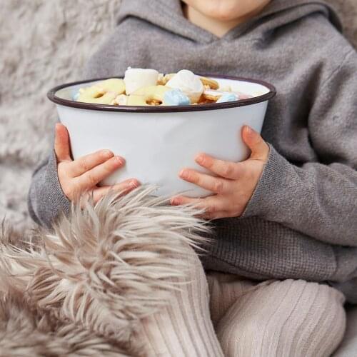 Snack Club Porcelain Enameled Bowl Ice Cream Strawberry Bowl Kids School Rice Cereal Salad Noodle Large Bowl Container Tableware