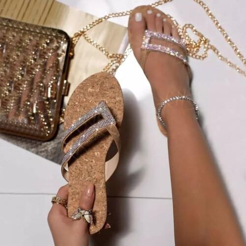 Women Summer Beach Swimming Pool Flat Thong Sandal Flip Flops With Rhinestone Serpentine and Colorful Gradient