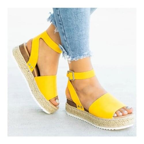 Unmdb Women's Flip Flops