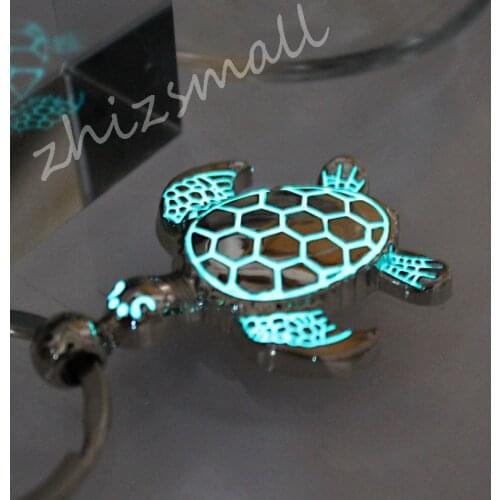 Glowing sea turtle keychain Turtle keychain tortoise key ring GLOW in the DARK Luminous keychain Pendants