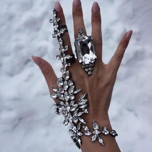 Luxury Water drop Cubic Zirconia Finger Bracelet Charm Jewelry for Women Personality Fashion Crystal Stone Bracelet Bangle