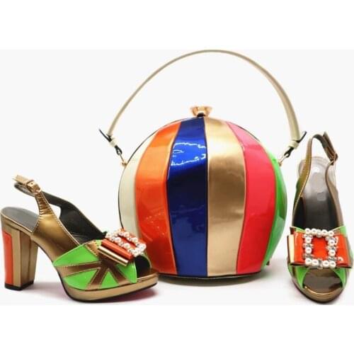 Beautiful white and black women pumps with beads decoration african shoes match a round bag set for dress X12,heel 10CM