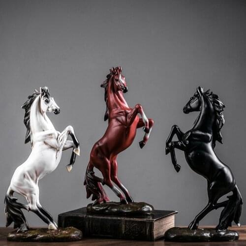 European Resin Horse Statue Decoration Living Room Office Ornament Horse Figure Home Accessories Horse Sculpture Modern Art