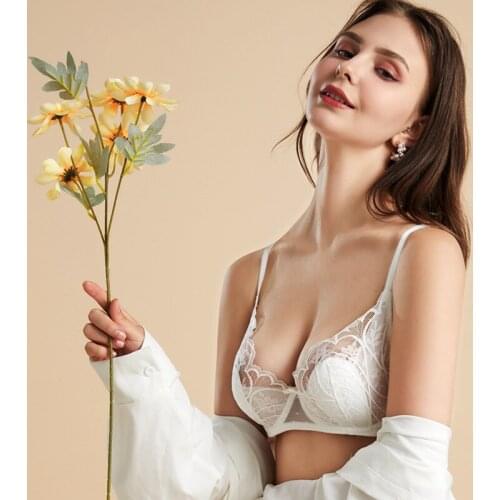 Large size European and American French sexy ultra-thin lace bra, big breasts, small bra, breathable, gather-up underwear set