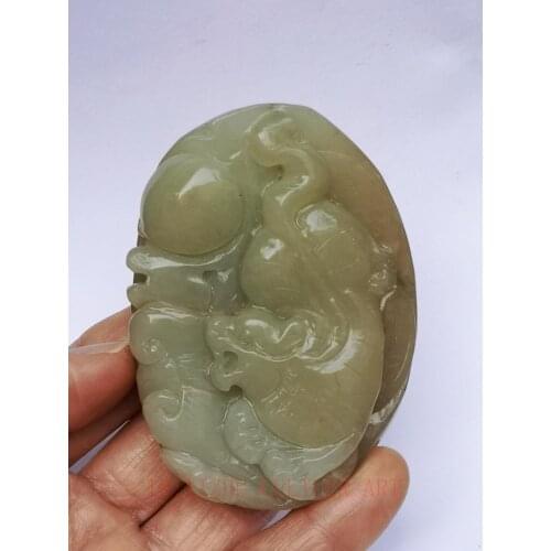 YIZHU CULTUER ART Collection China Xinjiang Jade Hand Carving Force Tiger Statue Pendant Netsuke