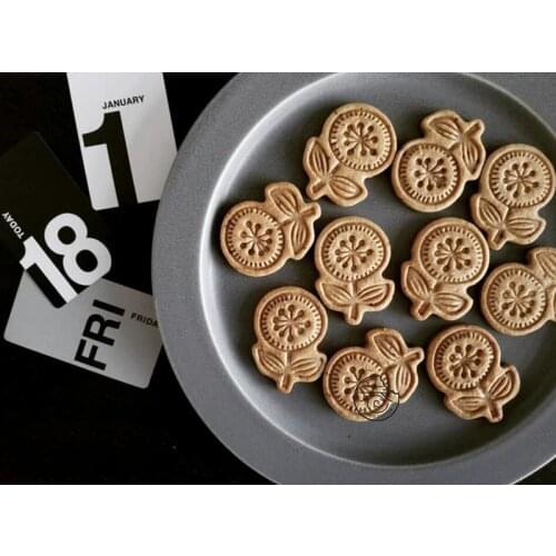 Flower Stamp Biscuit Mold 3D Cookie Plunger Cutter Stamp Pastry Decorating DIY Food Fondant Baking Mould Tool Sunflower Sakura