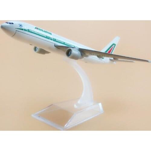 Size 1:400 plane model Boeing 777 TItaly Airlines aircraft B777 Metal simulation airplane model for kid toys Christmas gift
