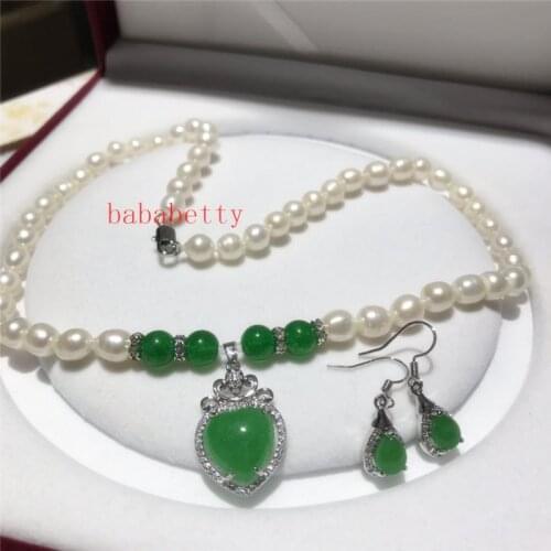 New Natural White Freshwater Pearl 7-8MM Rice Necklace 19" Green heart Jades Pendant Earrings inlay Set Women 003