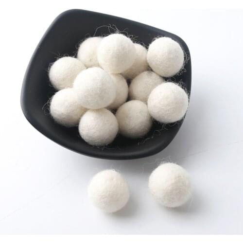 20pc 20mm Christmas Wool Felt Ball Wool Pom Poms Safe And Soothe Gumball Beads DIY Craft Round Wool Felt Balls Make Ring Rattle