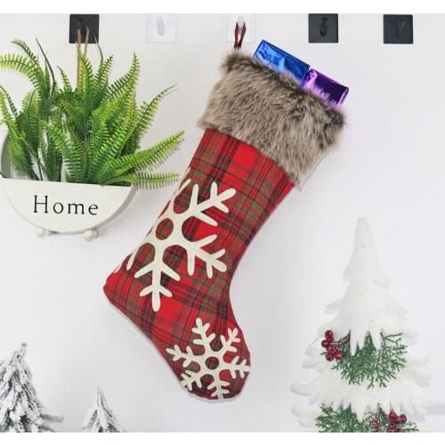 Large Christmas Stockings Gifts Plush Christmas Stocking with Hanging Rope for Xmas For Children Fireplace Tree Ornament