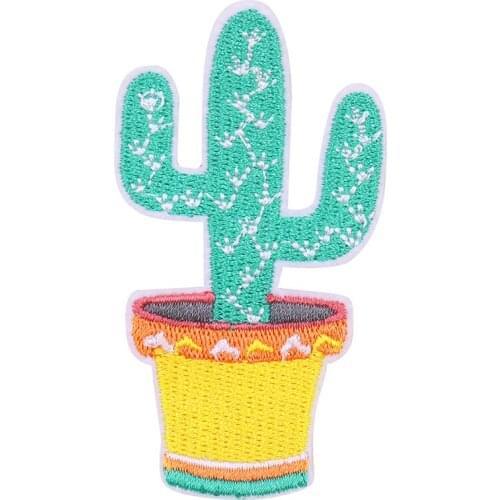 5PCS Cartoon Potted Cactus Patches Badges Patches DIY Cute Iron on Embroidery Applique for Clothing Sew on Stickers Hot Sale