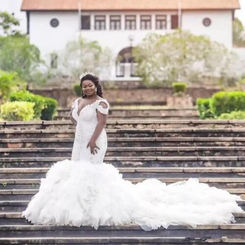 African Plus Size Crystals Mermaid Wedding Dresses Spaghetti Beaded Pearls Tiers Bridal Dresses Luxurious Wedding Gowns