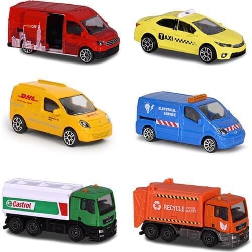 Majorette1/64 city clean MAN TGS VW Toyota Corolla Ford Diecast Collection of Simulation Alloy Car Model Children Toys