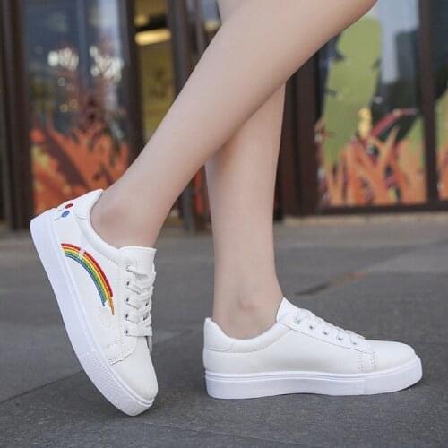 Shoes Woman2021 White Shoes Womens Spring All-Matching Casual Korean Rainbow Luxury Designer Flat Fashion