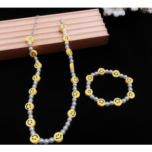 2020 Ins New Korea Sweet Metal Chain Transparent Colorful Beaded Irregular Flowers Pearl Smiley Necklace for Women Party Jewelry