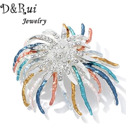 Colorful Chrysanthemum Pins Brooches for Women Coat Trendy Metal Crystal Daisy Flower Large Brooch Pin Jewelry New Year Gifts