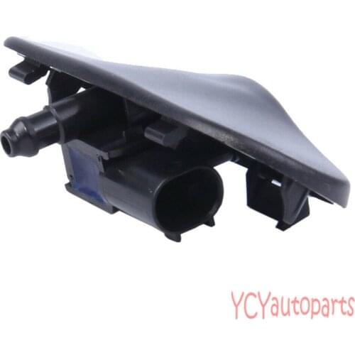 Right Heated Windshield Washer Spray Nozzle For Audi Q3 8U0955988A