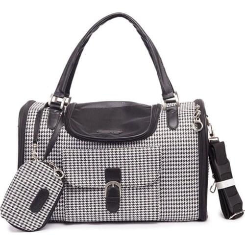 Pu Leather Luxury Pet Dog Portable Leather Fashion Handbag Breathable Pet Carrying Box Dog Travel Bag Airline Approved Backpack