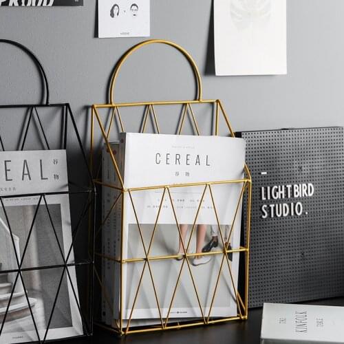 Nordic Metal Wall-mounted Magazine Books Display Racks Creative Wall Decorative Baskets Desktop Storage Racks Newspaper Holders