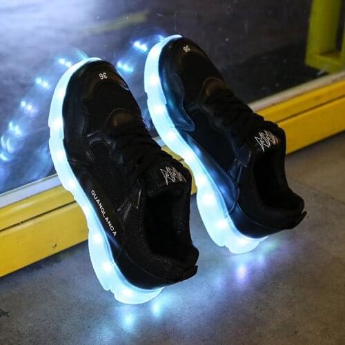 Nice New Luminous Sneakers Casual Glowing Lights Shoes Usb Adult Led Girls Footwear Men Women Party Performance Dance Black