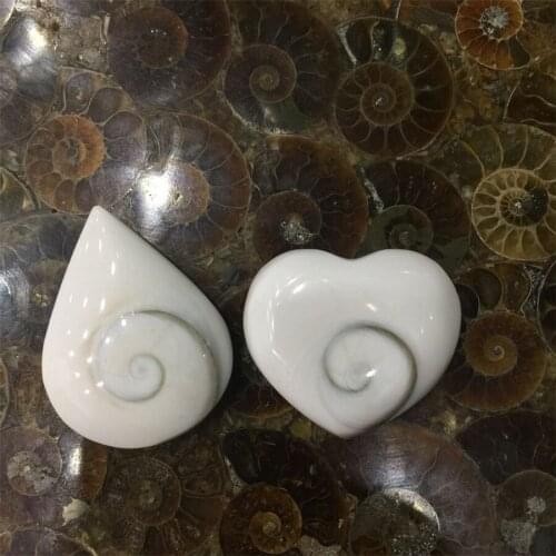 2pcs 1 teardrop-shaped 1 heart natural shell stone Reiki love quartz crystal gifts