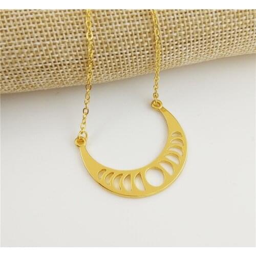 Drop Shipping Fashion Moon Phase Necklace Women Choker Dainty Celestial Lunar Necklace Pendant Geometric Crescent Jewelry