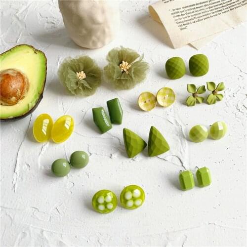 Japan and South Korea Avocado Color Women Earrings Resin Screw Ear Clips Earrings Summer Fresh Green Earrings Acrylic Earrings